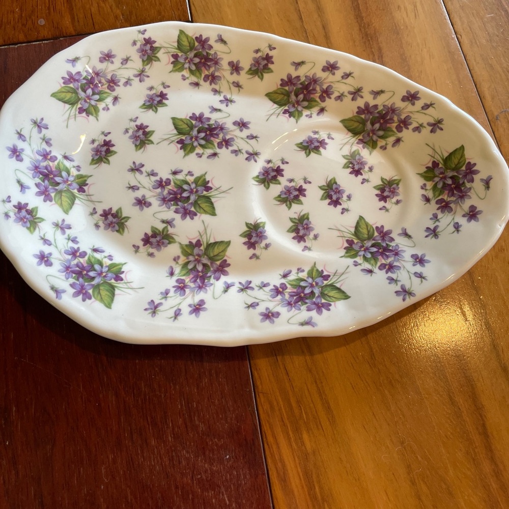 St George Tea Set